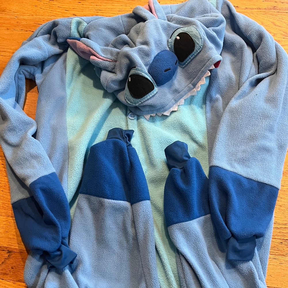 DISNEY LILO & Stitch WOMENS LARGE L  PajamaS Onesie SLEEPWEAR HALLOWEEN